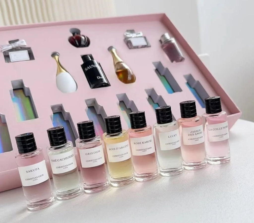 Dior Perfume Miniatures Collection – 16 Pieces Premium Quality
