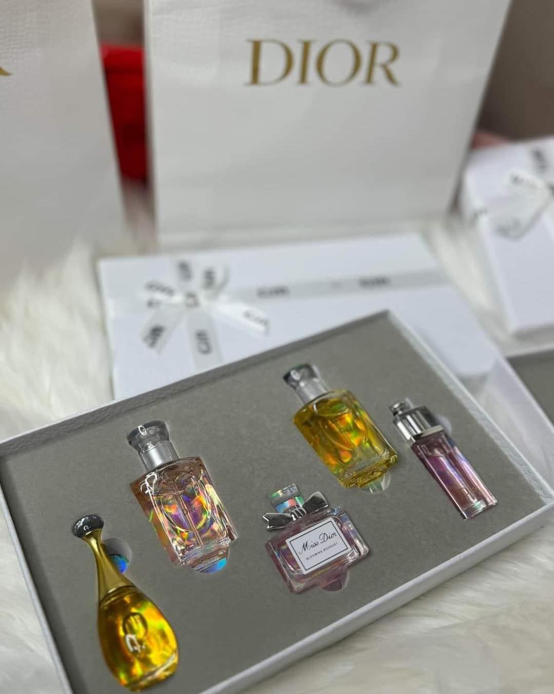 Dior Perfume Miniatures Set – 5 Pieces – Premium Quality
